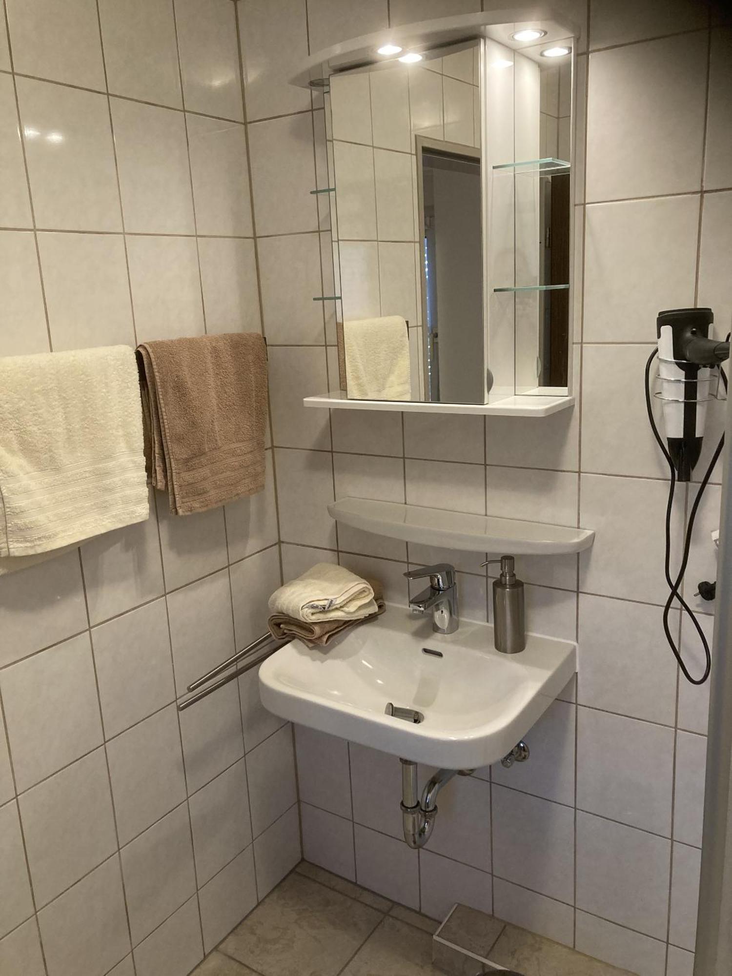 Huus Stoertebeker Acomodação com café da manhã Dornumersiel Quarto foto