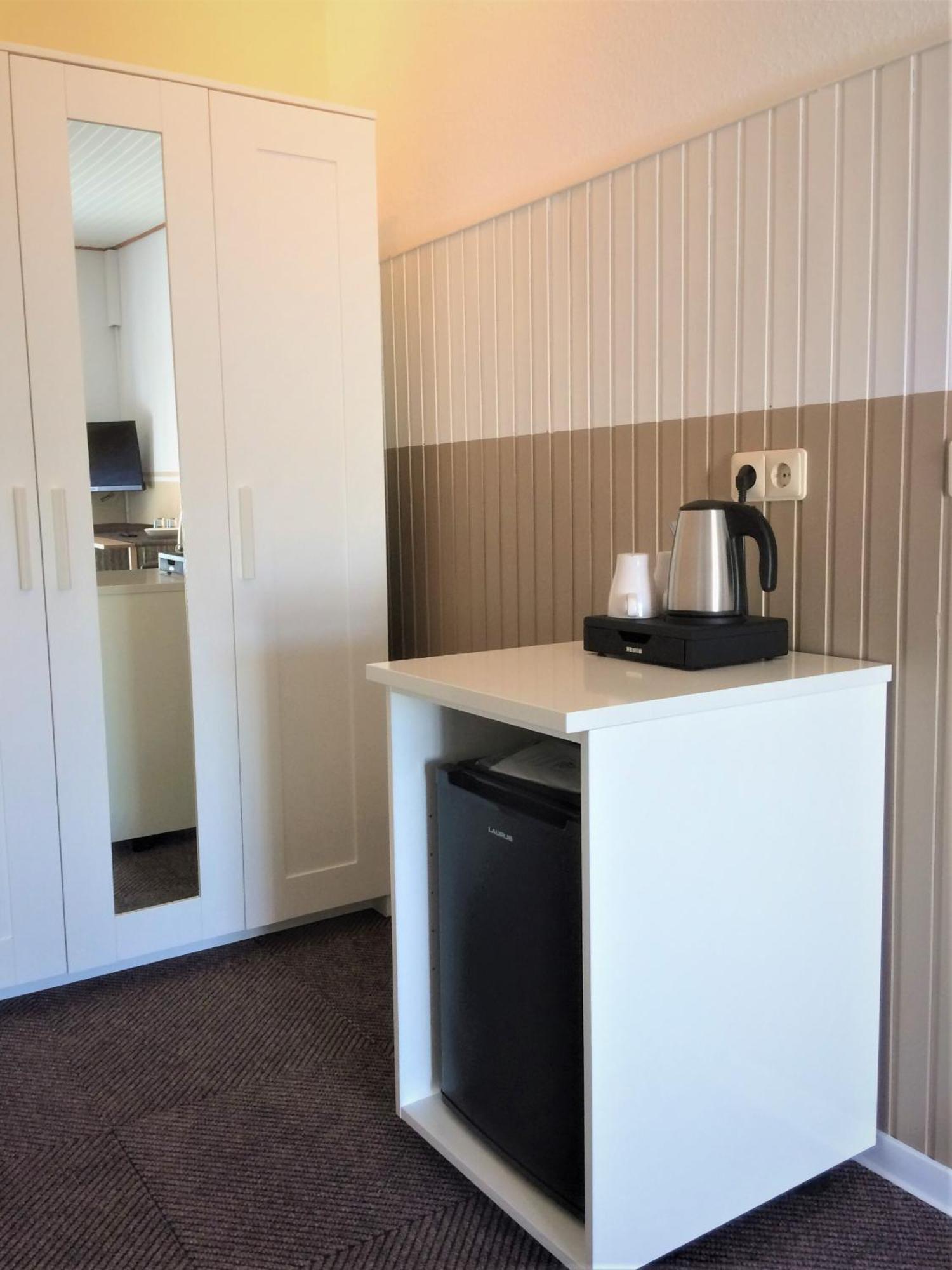 Huus Stoertebeker Acomodação com café da manhã Dornumersiel Quarto foto